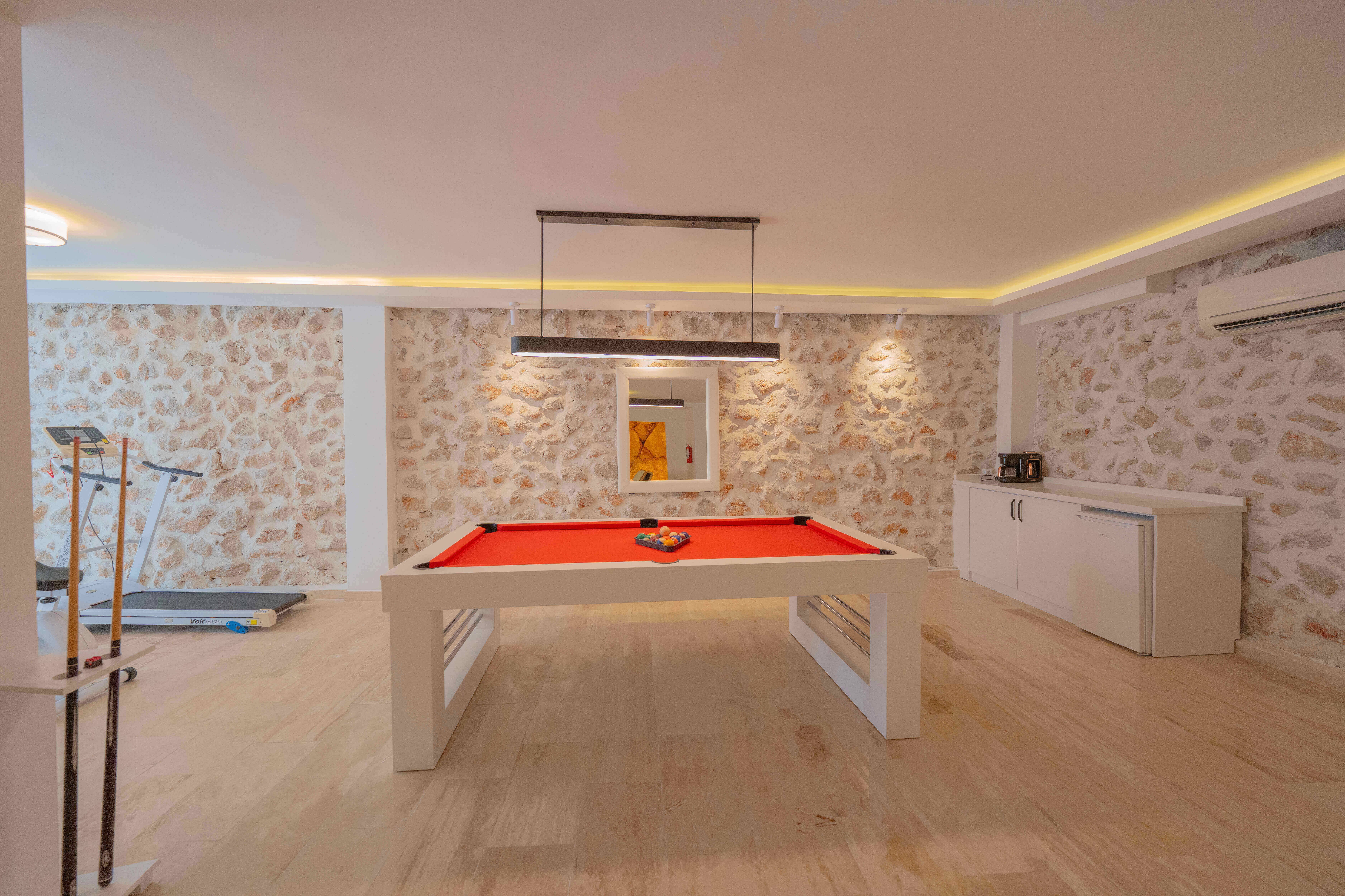 indoor 3