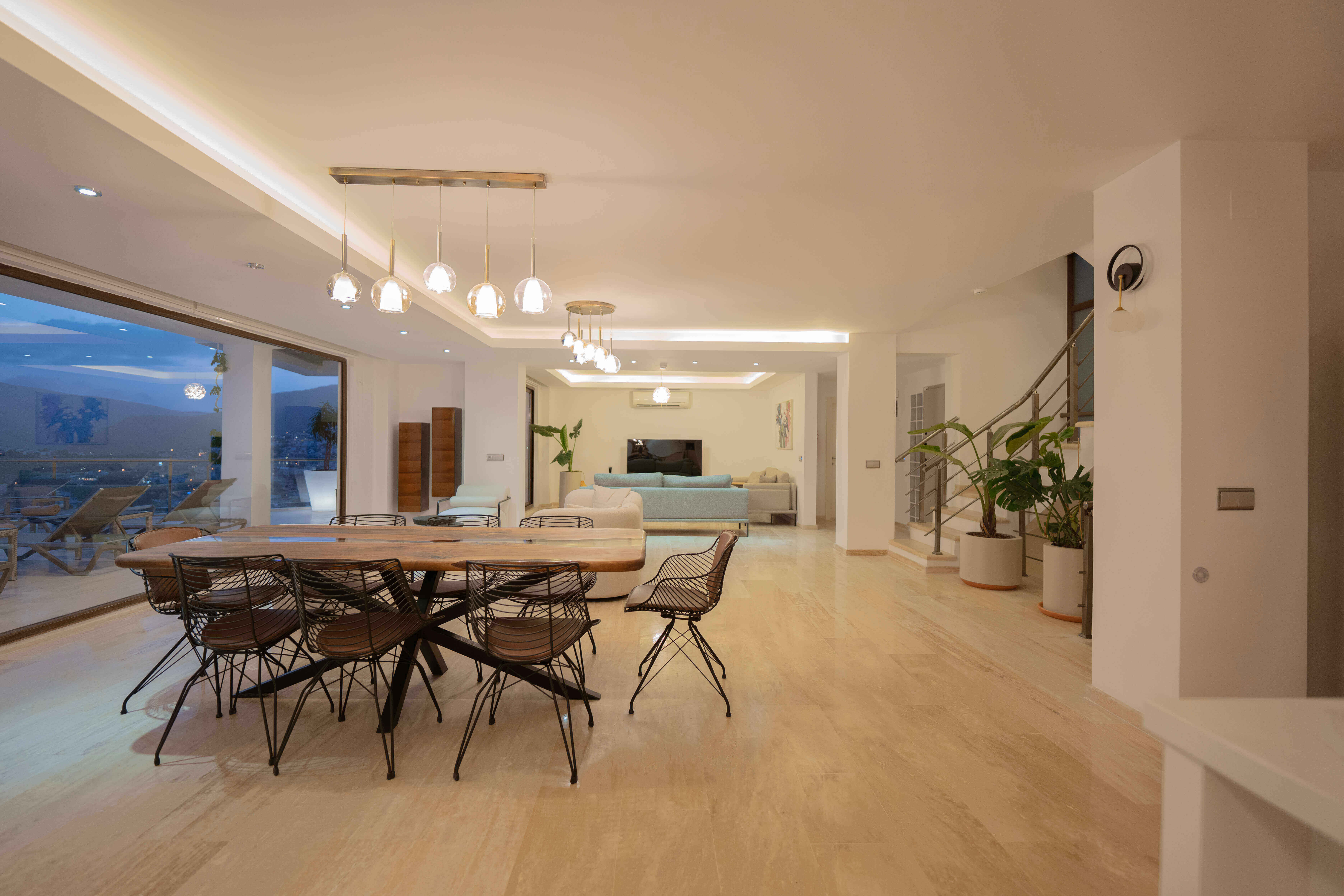 indoor 1